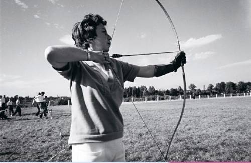 Deutsche Meisterschaft im Bogenschießen. Foto von Wilhelm Hauschild, 1952